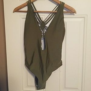 NWOT One piece chic swimsuit